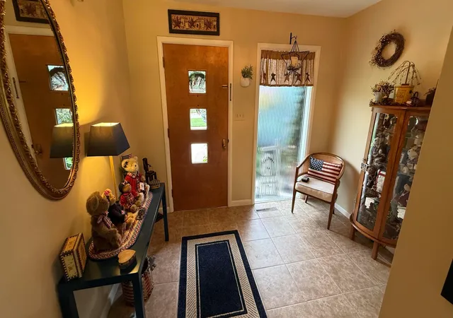 2nd image of 333 Wood Ln, Circleville, OH 43113 | MLS# 226030616