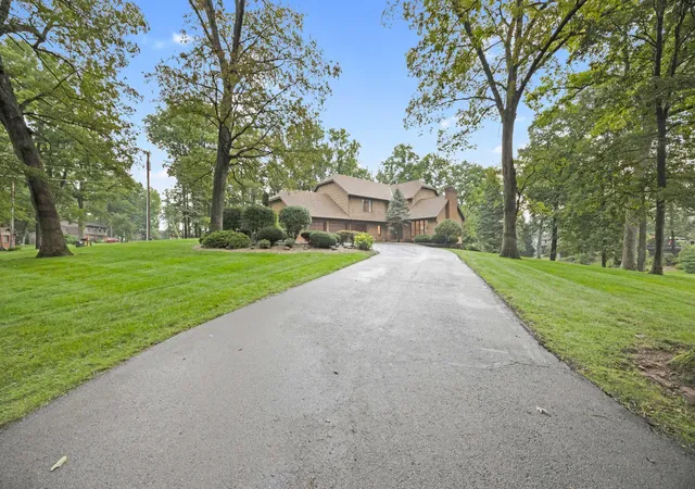 4th image of 100 Tanglewood Dr, West Liberty, OH 43357 | MLS# 226030644