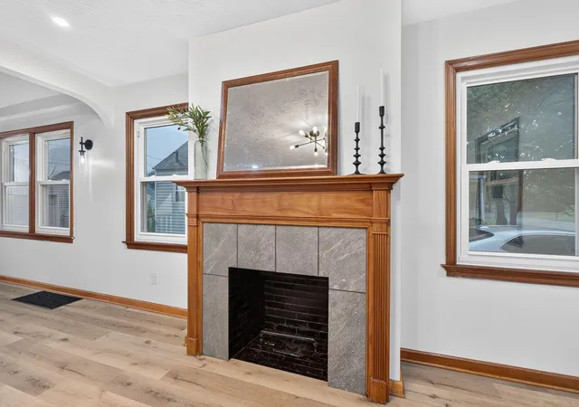 4th image of 805 S Hague Ave, Columbus, OH 43204 | MLS# 226030589