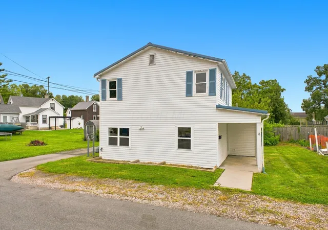 1st image of 6 Wade St, Delaware, OH 43015 | MLS# 226030724