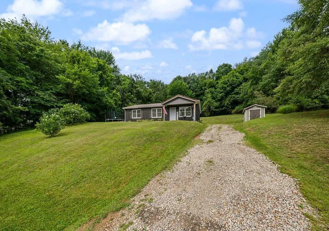 Photo 4 of Sale Pending at 67 Berrimore Dr, Utica, OH 43080 | MLS# 226030612 | Listing updated on 2026-09-30
