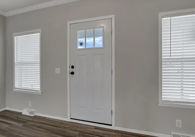 Photo 4 of Single family home for sale at 216 Wood St, Buckeye Lake, OH 43008 | MLS# 226030623 | Listing updated on 2026-09-06