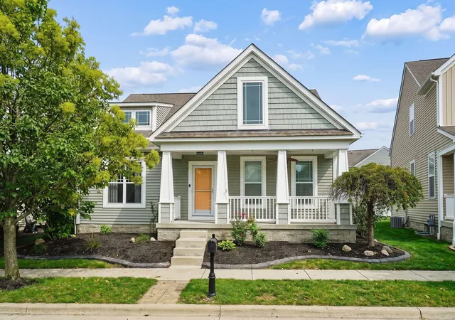 2nd image of 4444 Snowy Meadow Dr, Grove City, OH 43123 | MLS# 226031065