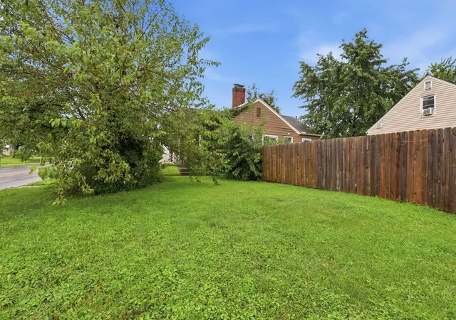 4th image of 1181 Fairwood Ave, Columbus, OH 43206 | MLS# 226031007