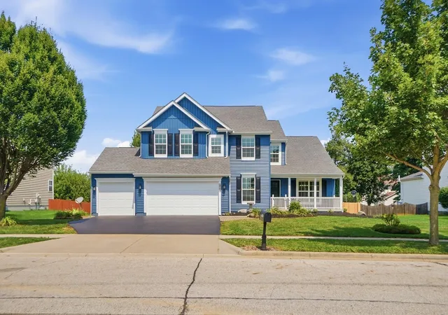 1st image of 4759 Edgarton Dr, Grove City, OH 43123 | MLS# 226031219