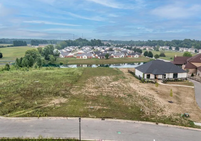 3rd image of 3632 Kingsgate Ln, Springfield, OH 45502 | MLS# 226030666
