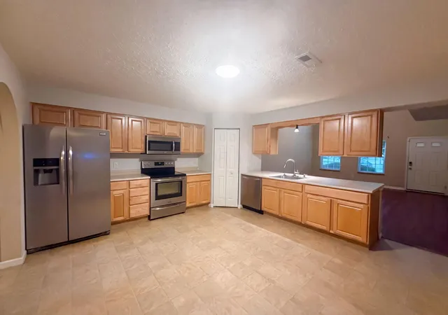 2nd image of 4186 Coble Bowman Wy #15, Canal Winchester, OH 43110 | MLS# 226030686