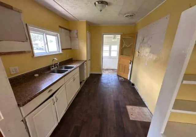 4th image of 667 Erickson Ave, Columbus, OH 43213 | MLS# 226030694