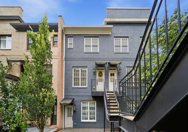 1st image of 81 N 6th St #TH63, Columbus, OH 43215 | MLS# 226030858