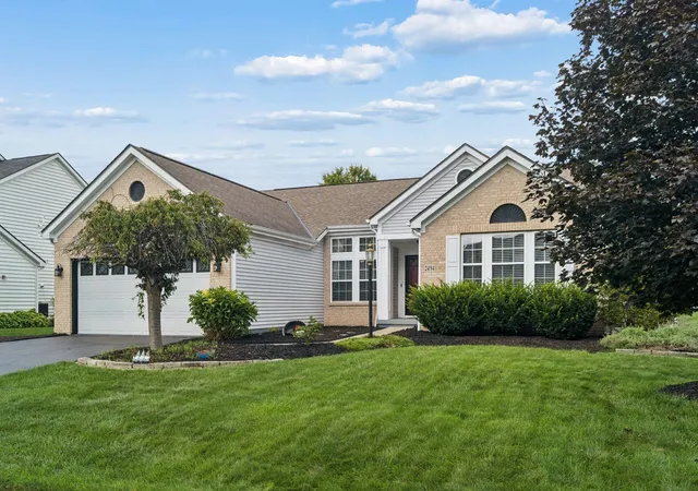 Photo 2 of Single family home for sale at 2494 Seton Dr, Lewis Center, OH 43035 | MLS# 226032350 | Listing updated on 2026-09-13