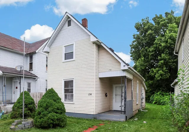 Photo 4 of Single family home for sale at 174 N Princeton Ave, Columbus, OH 43222 | MLS# 226031145 | Listing updated on 2026-09-23