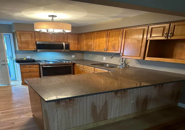 Photo 2 of Single family home for sale at 639 Morse Rd, Columbus, OH 43214 | MLS# 226030784 | Listing updated on 2026-08-13