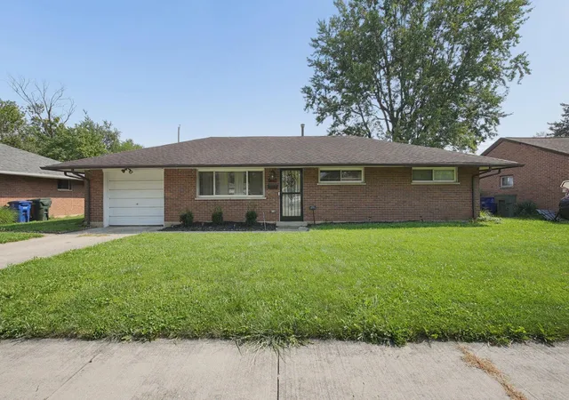 Photo 2 of Single family home for sale at 3513 Roswell Dr, Columbus, OH 43227 | MLS# 226030996 | Listing updated on 2026-08-21