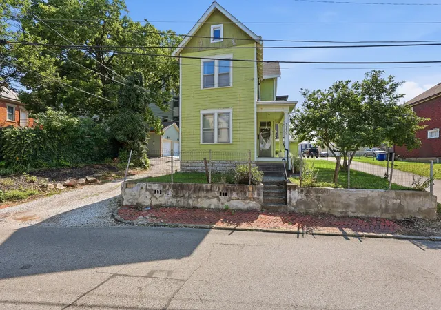 1st image of 1172 Say Ave, Columbus, OH 43201 | MLS# 226030775