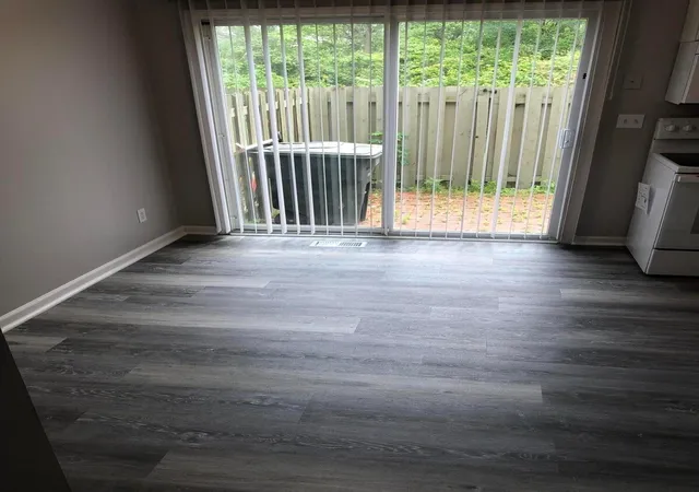 5th image of 5684 Crossing Ct #6, Columbus, OH 43231 | MLS# 226030899