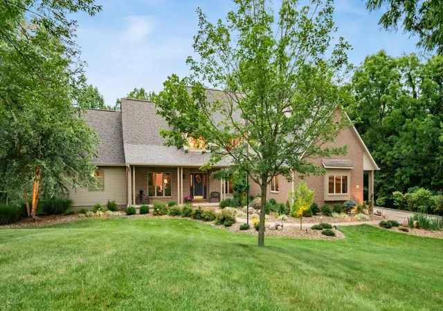 Single family home for sale at 4474 White Tail Ct, Nashport, OH 43830 | MLS# 226030813 | Listing updated on 2026-10-01