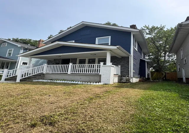 Photo 3 of Single family home for sale at 1443 Minnesota Ave, Columbus, OH 43211 | MLS# 226030814 | Listing updated on 2026-09-08