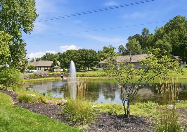 Listing Photo 3 - Condo for sale in building located at 557 Ruttington Ln, Westerville, OH 43082