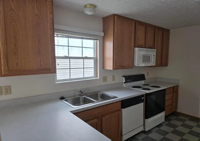5th image of 2049 Margo Rd, Columbus, OH 43229 | MLS# 226030836