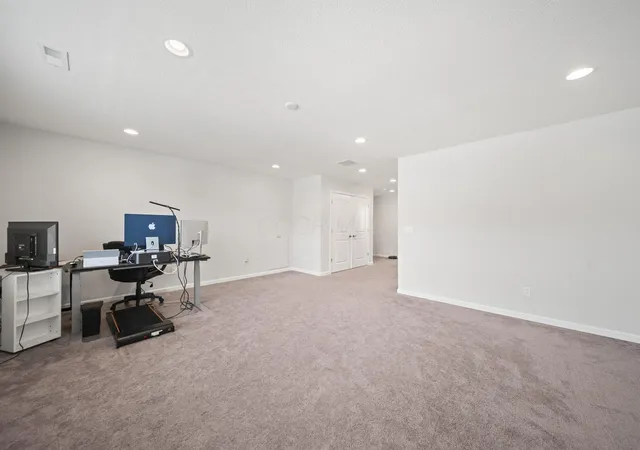 Listing Photo 4 - Condo for sale in building located at 3254 Sinatra Wy, Powell, OH 43065