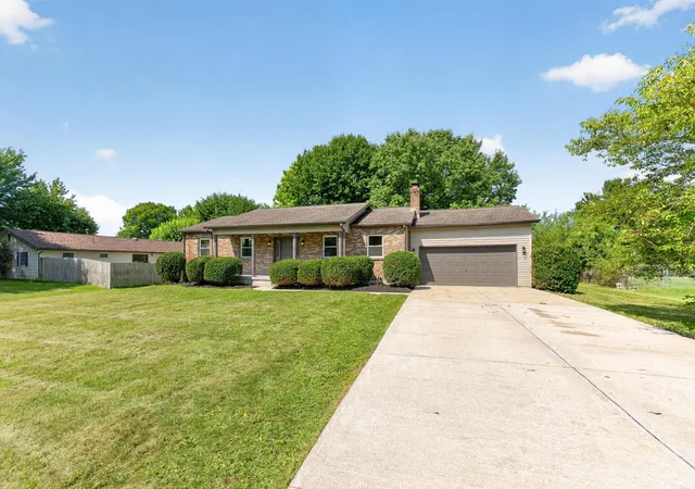 2nd image of 353 Florence Dr, Pickerington, OH 43147 | MLS# 226030880