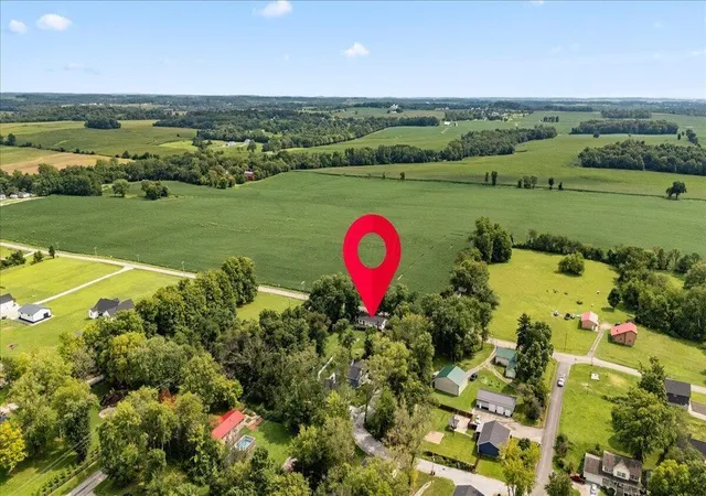 2nd image of 5738 Fairfield Beach Rd Ne, Thornville, OH 43076 | MLS# 226031072