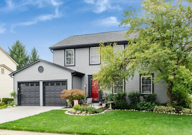 Photo 2 of Single family home for sale at 5625 Greystone Ln, Hilliard, OH 43026 | MLS# 226032055 | Listing updated on 2026-09-28