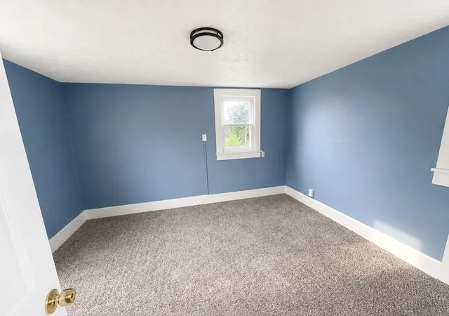 11th image of 30 E Channel St, Newark, OH 43055 | MLS# 226030929