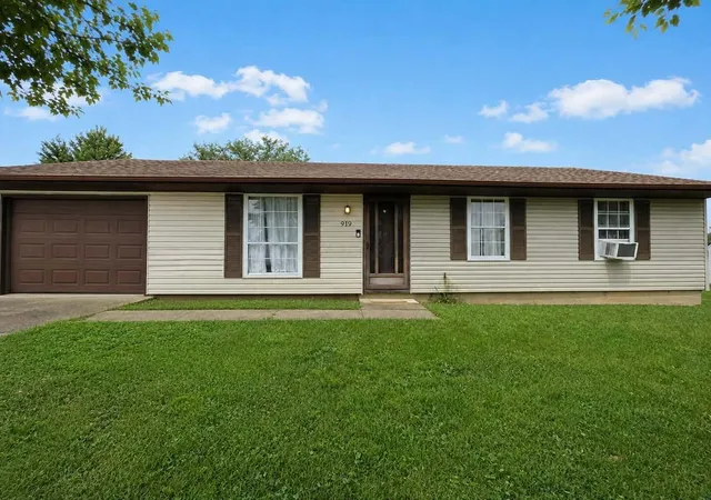 1st image of 919 Andersonville Rd, Chillicothe, OH 45601 | MLS# 226030965