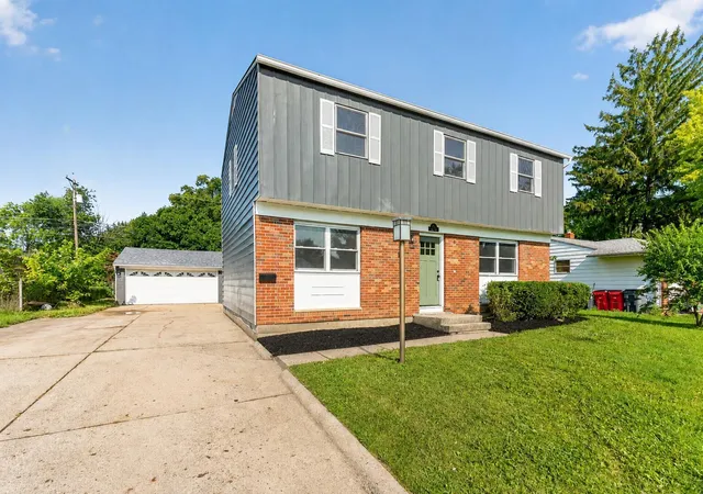3rd image of 3861 Tamara Dr, Grove City, OH 43123 | MLS# 226030967