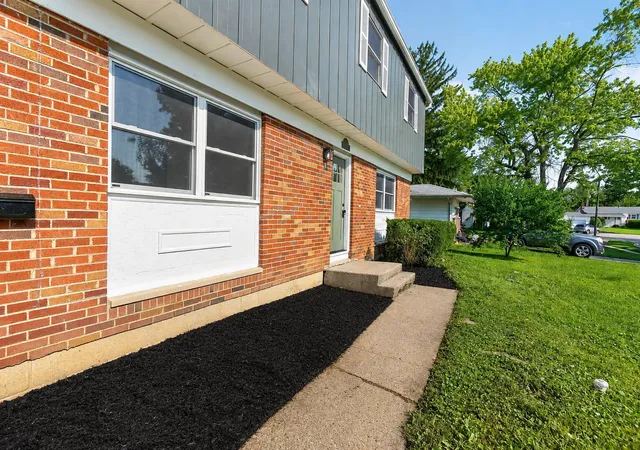 4th image of 3861 Tamara Dr, Grove City, OH 43123 | MLS# 226030967