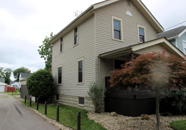 3rd image of 236 Pennsylvania Ave, Marion, OH 43302 | MLS# 226030978