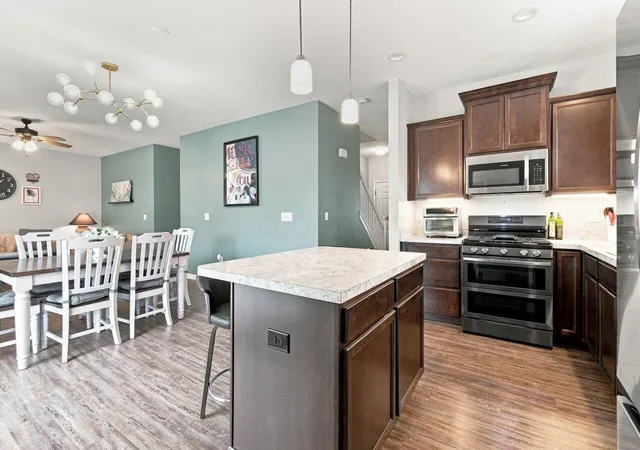Photo 1 of Single family home for sale at 182 Mannaseh Dr W, Granville, OH 43023 | MLS# 226031067 | Listing updated on 2026-09-18