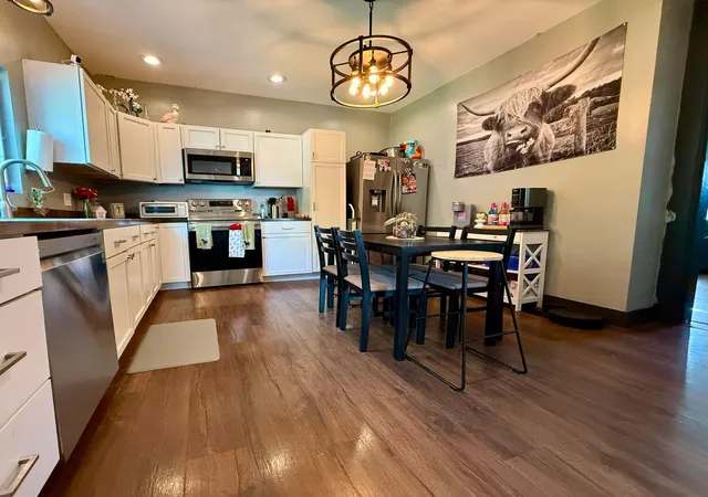 Photo 3 of Single family home for sale at 523 E Paint St, Washington Court House, OH 43160 | MLS# 226031015 | Listing updated on 2026-09-18