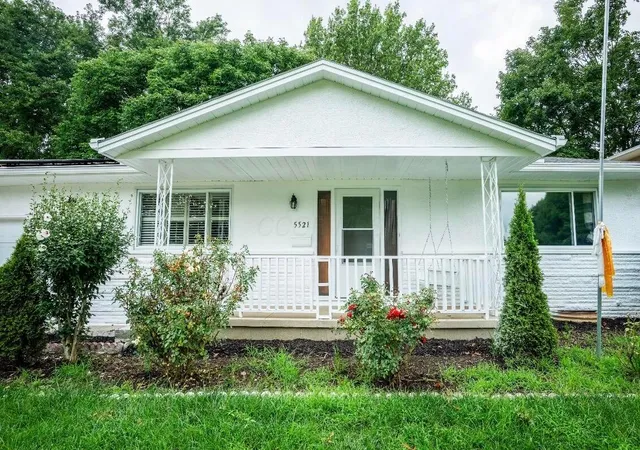 Photo 3 of Single family home for sale at 5521 Redwood Rd, Columbus, OH 43229 | MLS# 226031506 | Listing updated on 2026-09-08