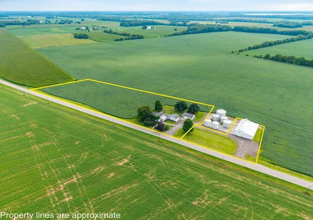 Single family home for sale at 6431 State Route 203, Radnor, OH 43066 | MLS# 226031098