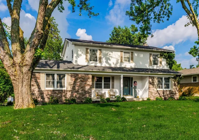 Photo 1 of Single family home for sale at 3967 Reed Rd, Columbus, OH 43220 | MLS# 226031608 | Listing updated on 2026-09-09