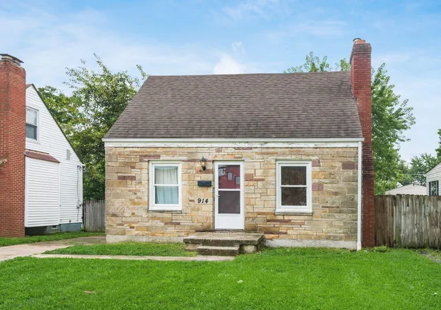 1st image of 914 Binns Blvd, Columbus, OH 43204 | MLS# 226031042