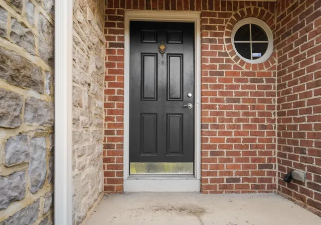 2nd image of 3954 Stapleford Dr, Columbus, OH 43230 | MLS# 226031075