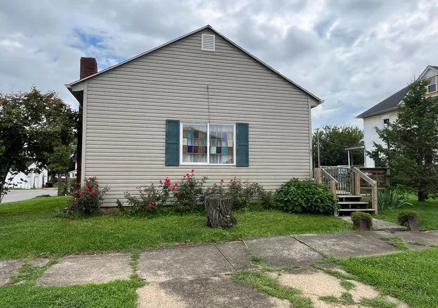 2nd image of 501 Wehrle Ave, Newark, OH 43055 | MLS# 226031106
