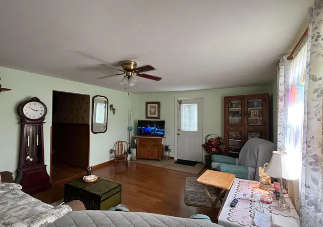 4th image of 501 Wehrle Ave, Newark, OH 43055 | MLS# 226031106