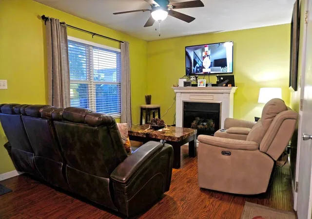 3rd image of 5323 Cherry Bud Ct, Columbus, OH 43228 | MLS# 226031088