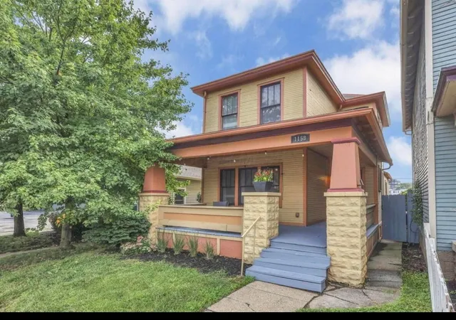 Photo 1 of Single family home for sale at 1158 Summit St, Columbus, OH 43201 | MLS# 226032087 | Listing updated on 2026-09-14