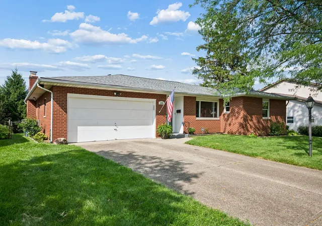 35th image of 1272 Bradshire Dr, Columbus, OH 43220 | MLS# 226031415