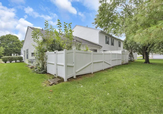 image of 6748 Axtel Dr, Canal Winchester, OH 43110