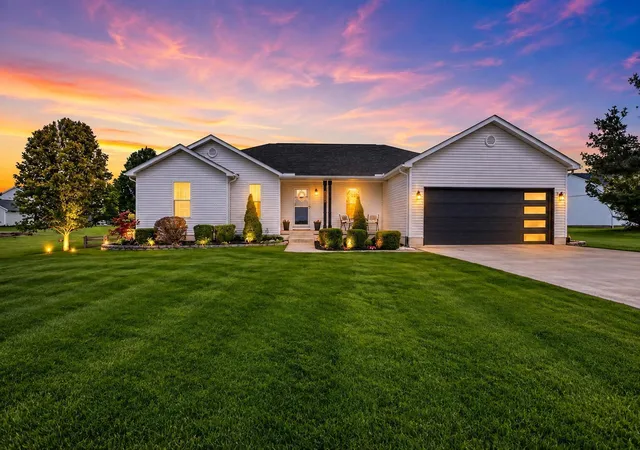 1st image of 1538 Amanda Northern Rd Nw, Canal Winchester, OH 43110 | MLS# 226031139