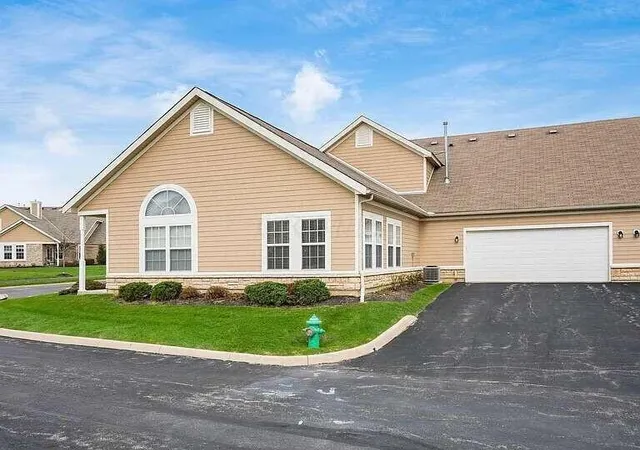3rd image of 7350 Kirklington St, Lewis Center, OH 43035 | MLS# 226031204