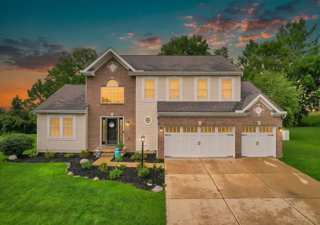 2nd image of 246 Weeping Willow Run Dr, Johnstown, OH 43031 | MLS# 226031411