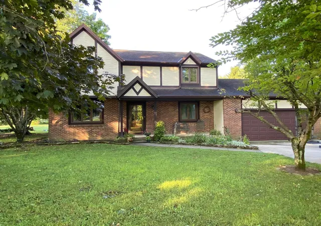 1st image of 12857 Fox Run Ct S, Pickerington, OH 43147 | MLS# 226031571