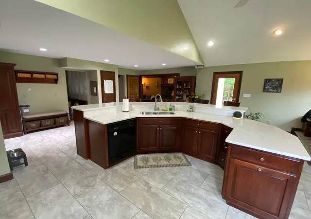 image of 12857 Fox Run Ct S, Pickerington, OH 43147 | MLS# 226031571